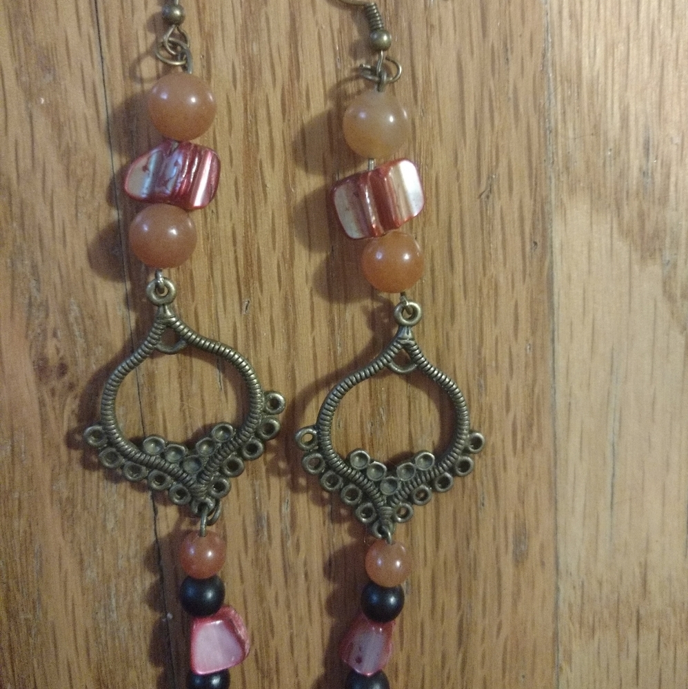 Pretty Earrings - Red ♥️ Acrylic Gem Vintage